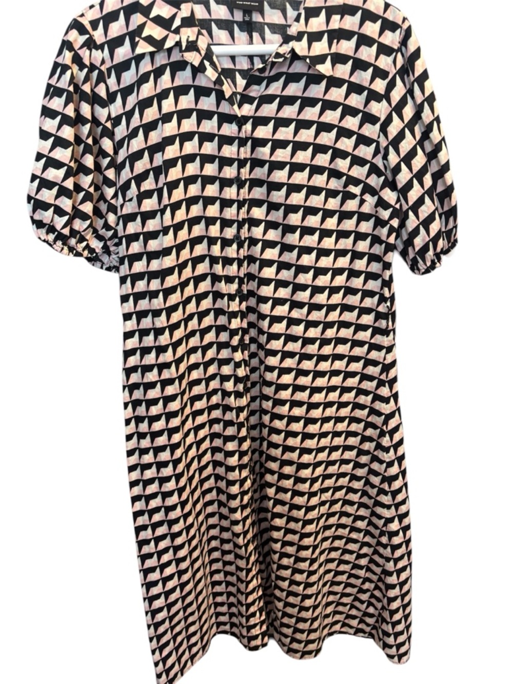 Who What Wear Black and Pink Geometric Button-Front Dress